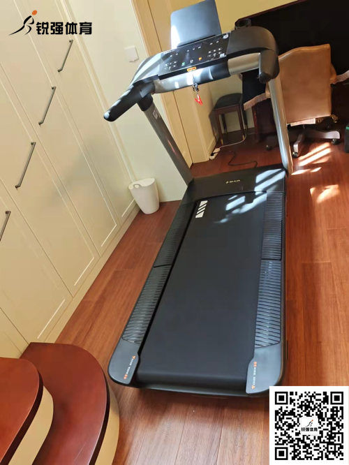 xc sports济南省体旗舰店客户-跑步机T6700-T3